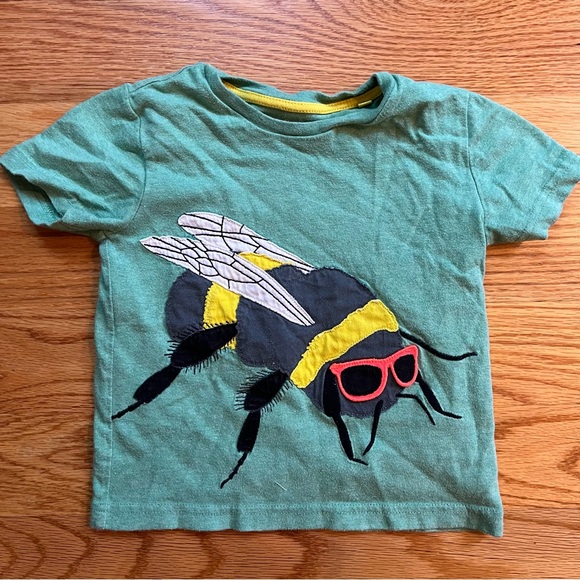 Mini Boden lift the flap bee sunglasses T-shirt size 3-4 years - Picture 1 of 4